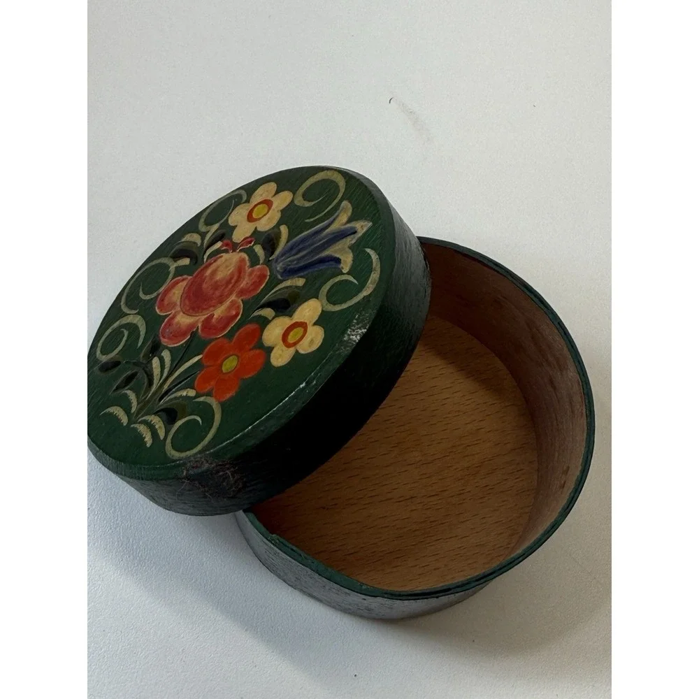 Vintage Wood Mini‎ Trinket Box Hand Painted Floral Design Folk Art Cottagecore